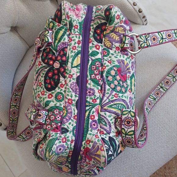 Vera Bradley Large Shoulder Bag / Tote In Viva La Vera Floral Pattern - Picture 8 of 17